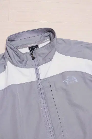 THE NORTH FACE FLIGHT SERIES 나일론 재킷 L