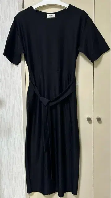 BEAMS HEART 원피스 블랙 FREE SIZE
