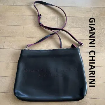 새상품급 GIANNI CHIARINI 블랙 숄더백 미니백 클러치