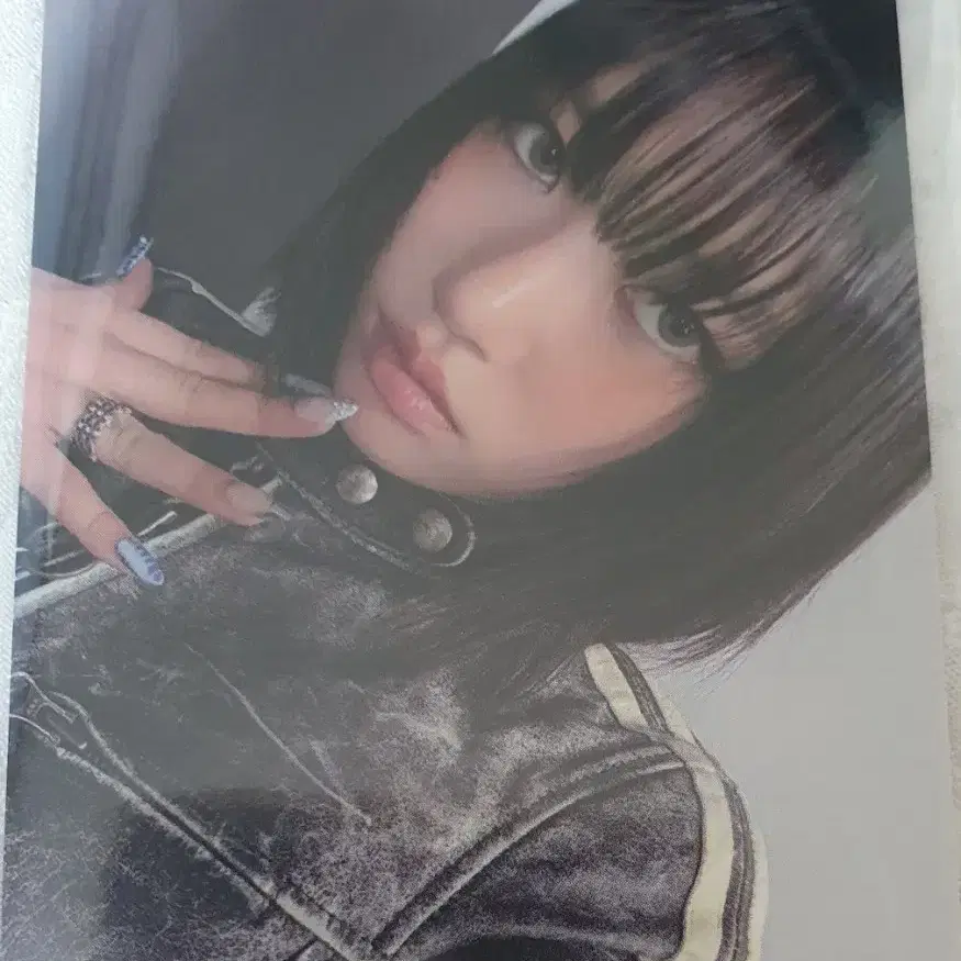 新品】MEOVV MY EYES OPEN VVIDE アンナ トレカ Qoo10] MEOVV MY EYES