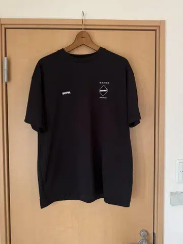 FCRB BIG LOGO WIDE TEE LM 블랙 23aw