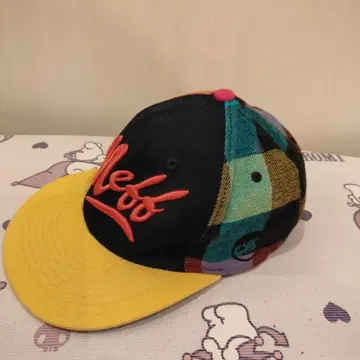 Neff 멀티컬러 캡