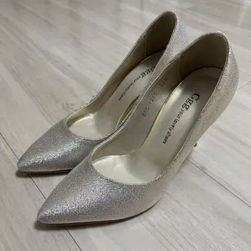 핀힐 하이힐 펌프스 결혼식 22.5cm
