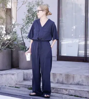 OUTDOOR PRODUCTS 더블 포켓 V넥 올인원