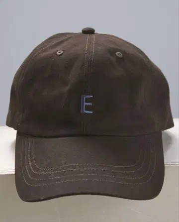anuke Cotton Logo Cap 브라운