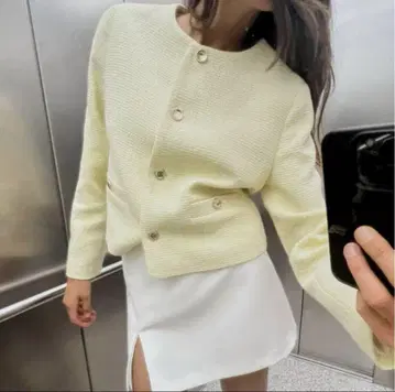 ZARA 텍스처 라운드넥 블레이저