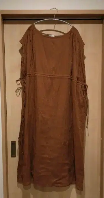 어반 리서치 롱 원피스