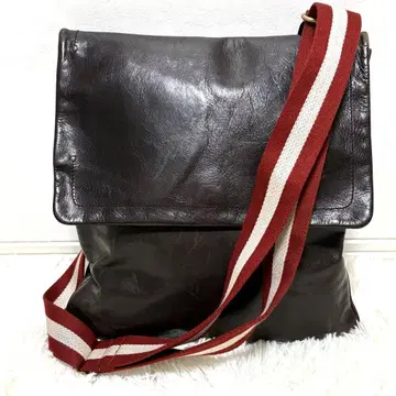 Bally 숄더백 메신저백 블랙 A4 수납 가능 크로스백