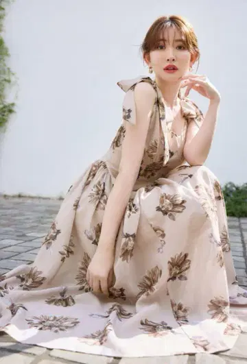 Herlipto Sunflower-printed midi dress