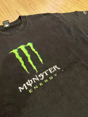 MONSTER 몬스터 양면 프린트 티셔츠 사이즈 L 스컬 BOSS