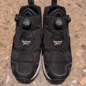 Reebok INSTAPUMP FURY 23.5cm
