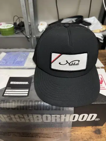 25SS NEIGHBORHOOD 블랙 트래커 캡