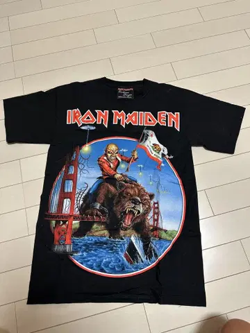 IRON MAIDEN 티셔츠 S 사이즈