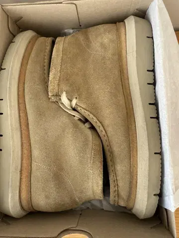 CLARKS ORIGINALS Wallabee Sacai 41