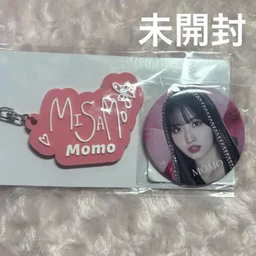 TWICE 모모 masterpiece 캔뱃지 러버 키링