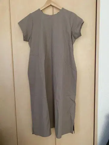 작가 RATA님 미사용 새상품 롱 원피스 베이지 반팔