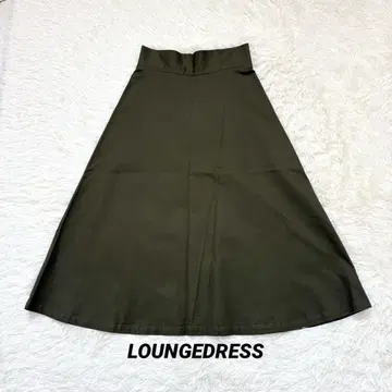 새상품급 LOUNGEDRESS 치노 플레어 스커트 롱 기장 카키