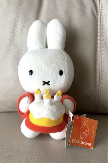 버스데이 미피 봉제 인형 생일 케이크 포함