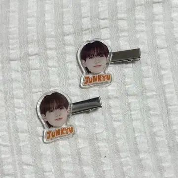 TREASURE 준규 캡슐 토이 클립