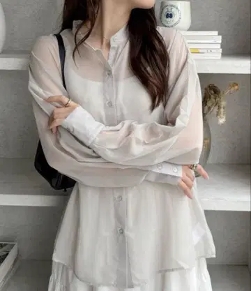 화이트 시스루 긴팔 셔츠