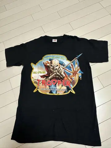 IRON MAIDEN 티셔츠 S 사이즈