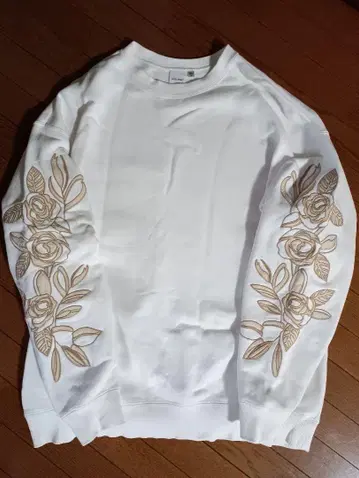 [ MOUSSY ] 꽃무늬 자수 트레이닝복 Free 사이즈 White