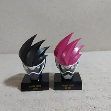 가면라이더 가면의 세계 에그제이드/겐무