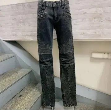 노아이디 데님 팬츠 블랙-그레이 색상 스키니 팬츠 NO ID.