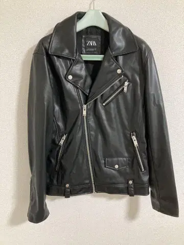 [ 한정판 가격 인하 ] ZARA 블랙 라이더 자켓 M