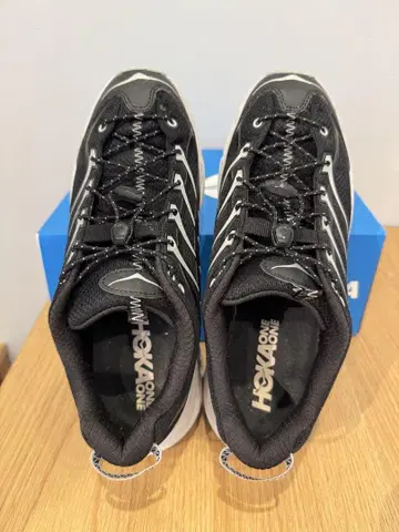 HOKA ONE ONE 트레일 러닝화 블랙
