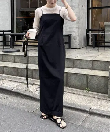 멀티 스트랩 캐미 원피스 카프리슈 레마