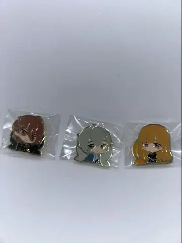 컬러풀피치 카라피치 핀 배지 우리상, 에토상, 히로상