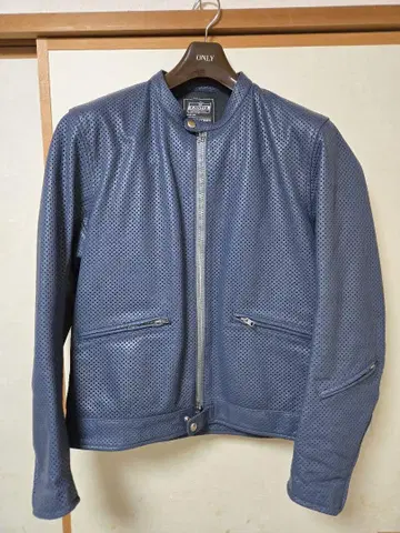 새상품급 KADOYA 펀칭 가죽 자켓 PL-RAFF L 사이즈