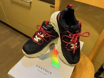 XEXYMIX 통굽 스니커즈 트레이닝 슈즈 블랙 23cm 한국