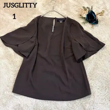 [ 저스길리티 ] 깔끔한 JUSGLITTY 플레어 슬리브 블라우스 1