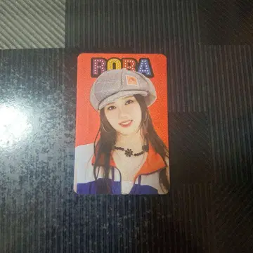 BABYMONSTER 로라 트레이딩 카드