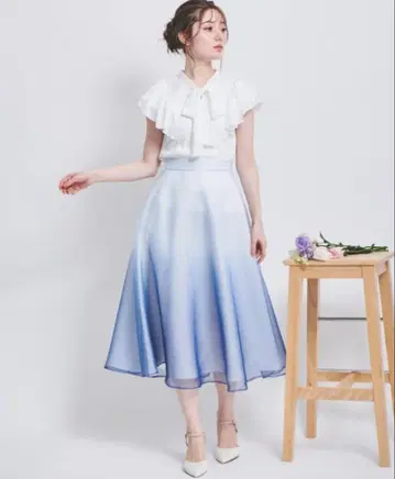 Noela 택 포함 미사용 새 상품 그라데이션 오간자 스커트