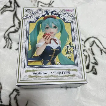 Wonderland 피규어 하츠네 미쿠