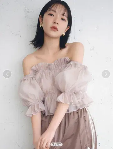 snidel 개더 오프숄더 블라우스 핑크