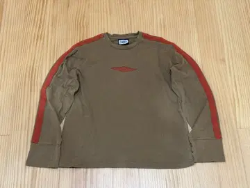 Umbro 브라운 긴팔 트레이너
