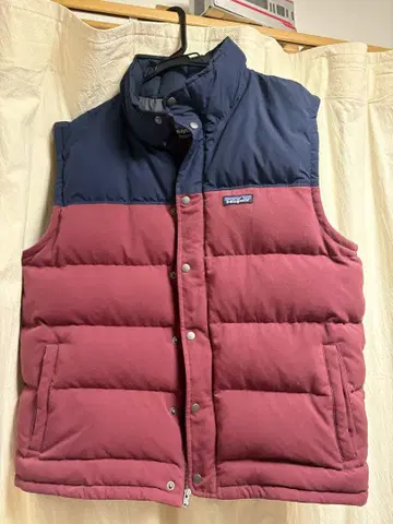 Patagonia 남성용 다운 베스트 L 네이비/와인 레드
