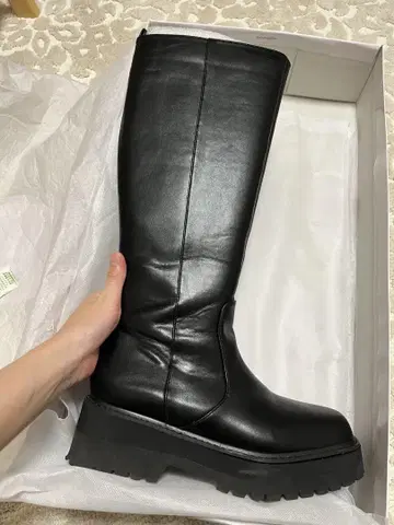 블랙 통굽 롱 부츠