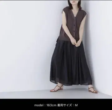 NATURAL BEAUTY BASIC의 릴렉시 플레어 팬츠 블랙 새상품
