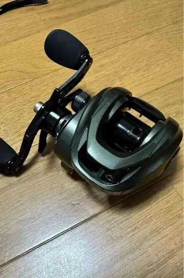 베이트 릴 오른손잡이 배스 낚시 락