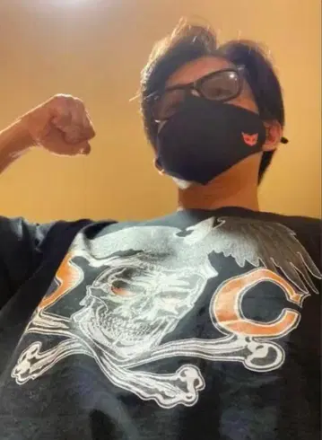 SUBCULTURE EAGLE SKULL T-SHIRT 그레이 셔츠
