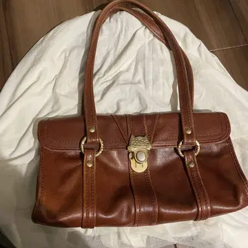 츠모리치사토 브라운 가죽 핸드백