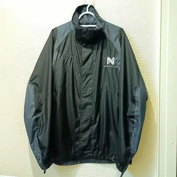 새상품급 Newfields 미술관 마운틴 자켓