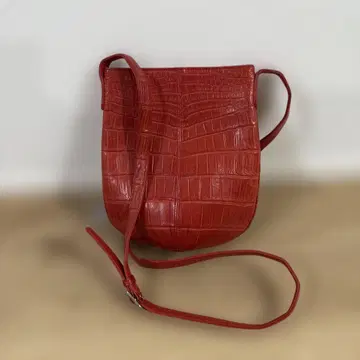 레드 크로커다일풍 숄더백