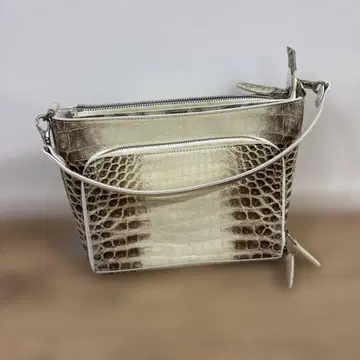 크로커다일풍 패턴 핸드백