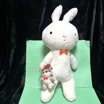 짱구는 못말려 유리 토끼 봉제 인형과 유리 마스코트
